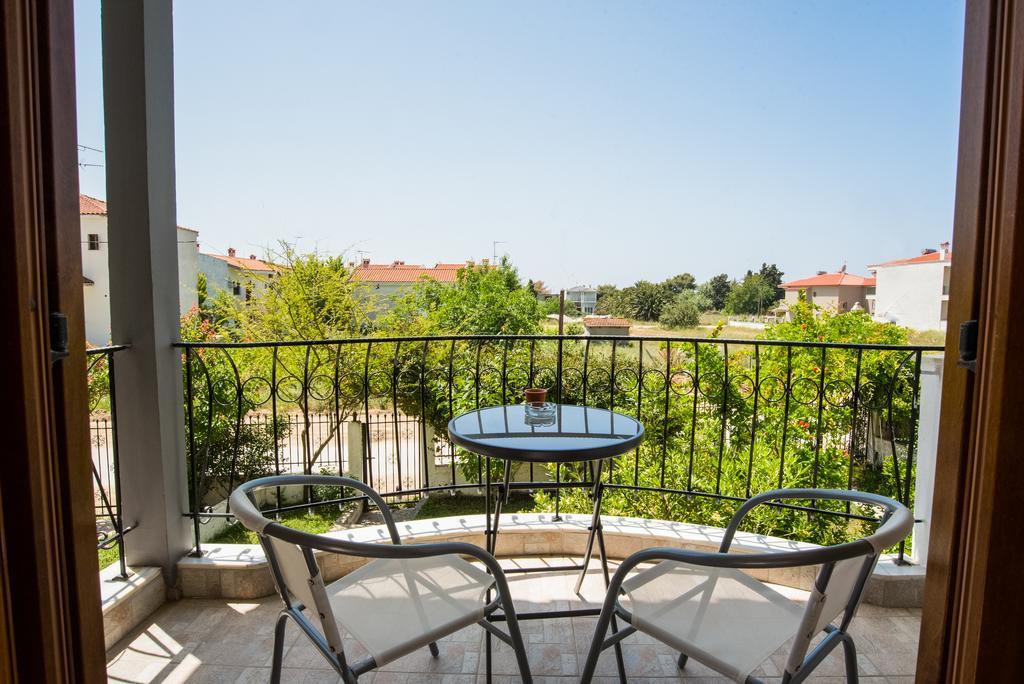 Bouganvillia Homes Nikiti  Exterior photo